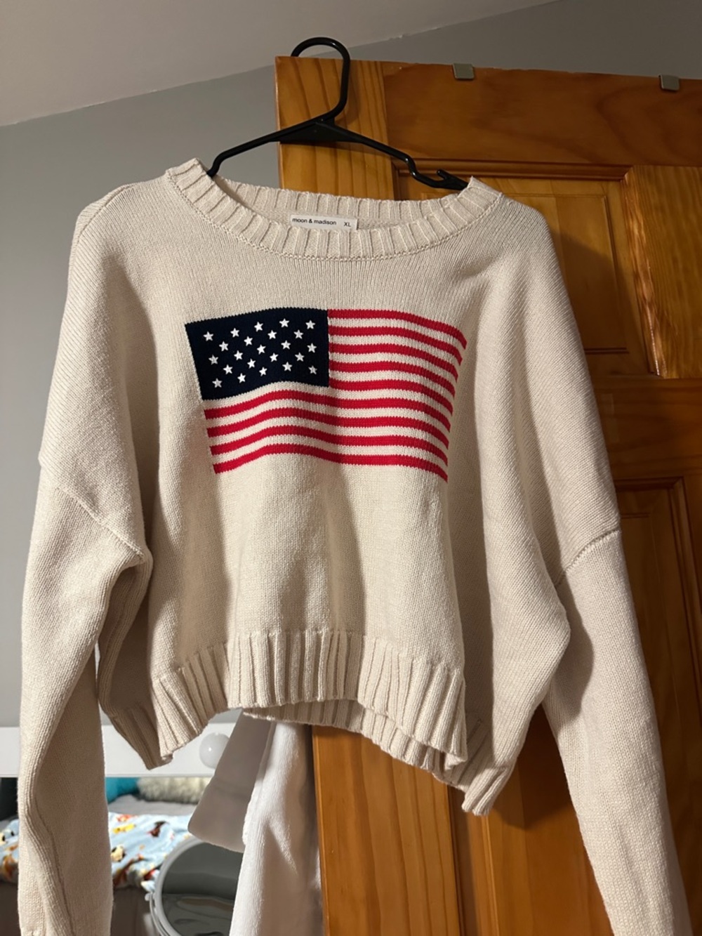 moon & madison Cream Knit Sweater with Flag Intarsia